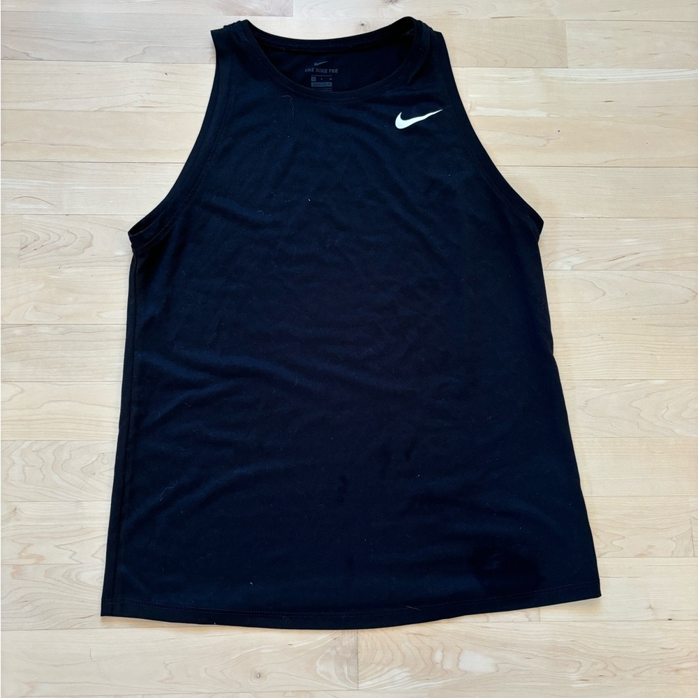 black nike tank top